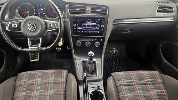 VOLKSWAGEN GOLF GTI 2017 3VW5T7AU3HM002726 image